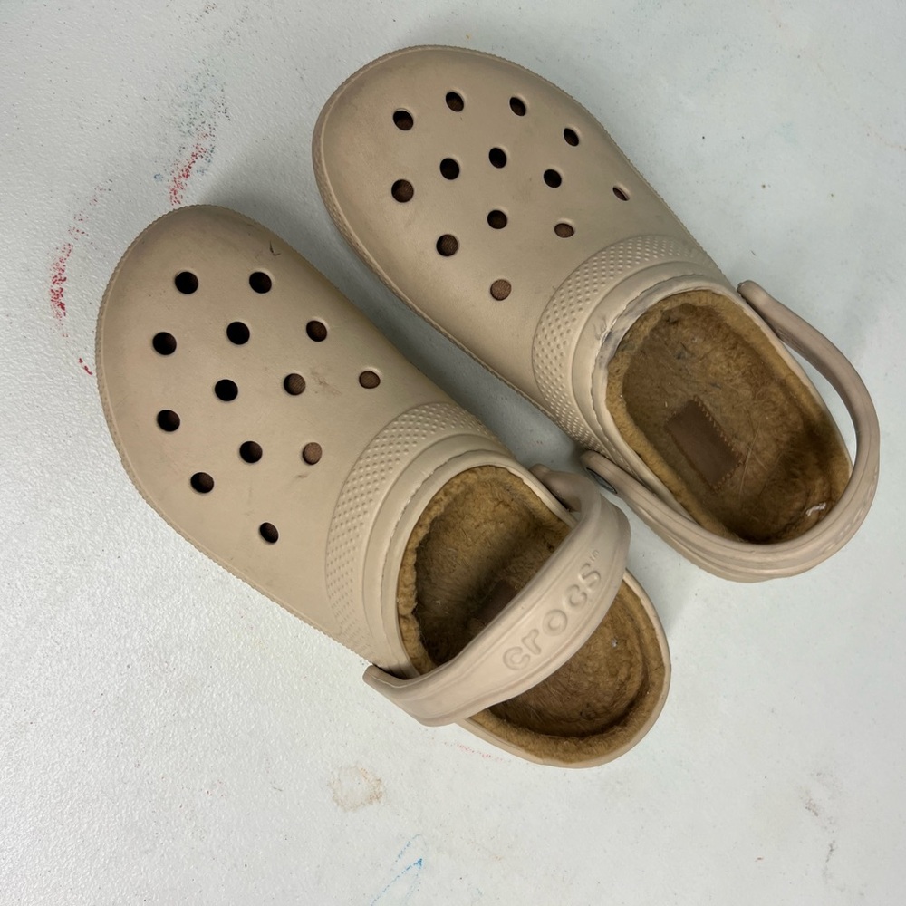 CROCS Beige Loafers & Slip-Ons size 9 men’s
